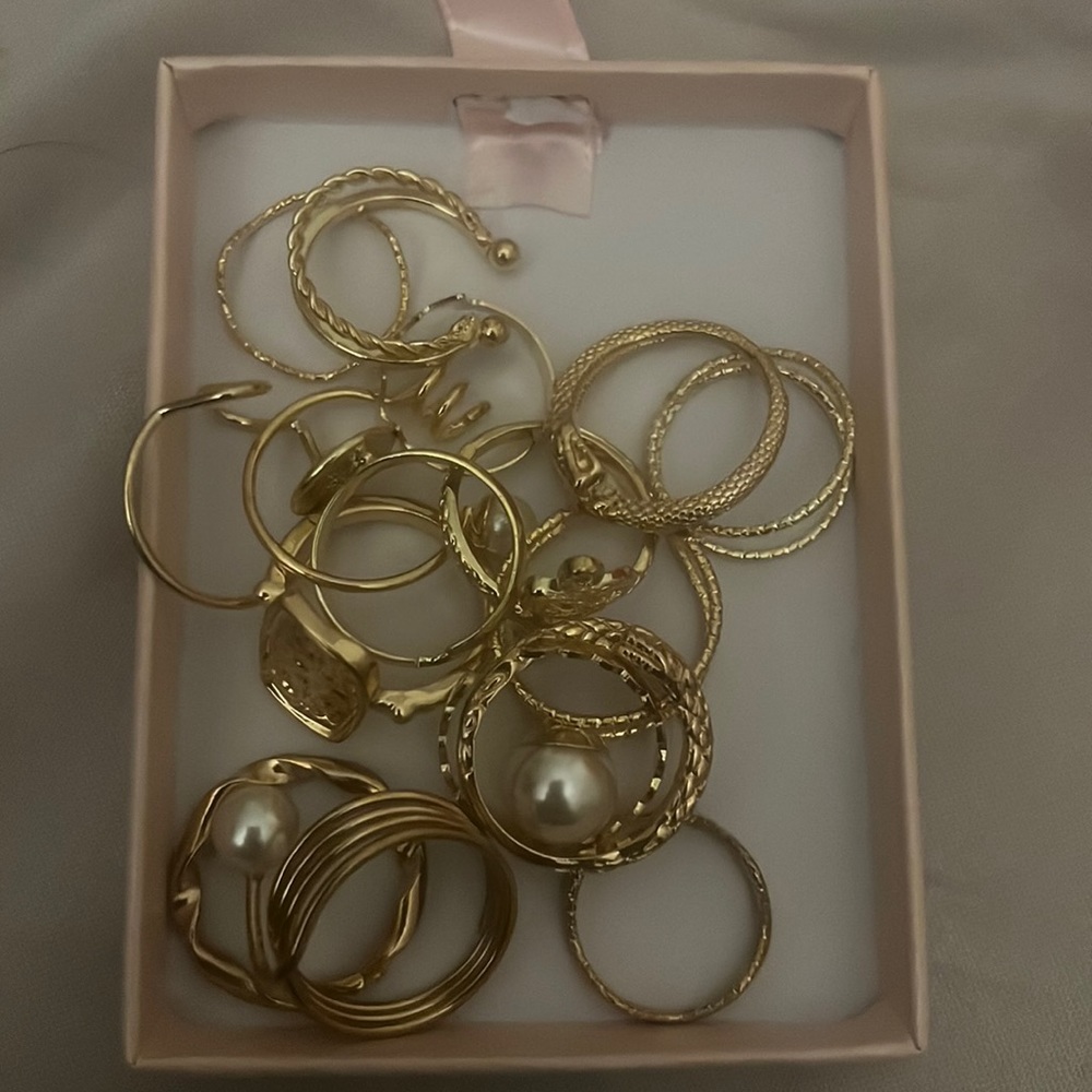 Costume ring bundle sizes 5-9